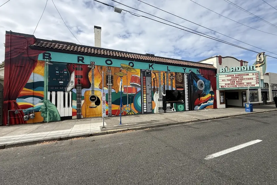 Aladdin Theater